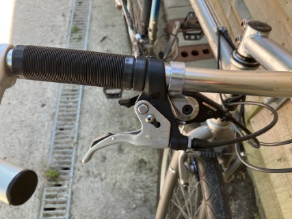 integer right hand brake
