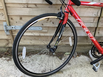 Felt front wheel